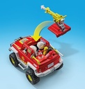 Vehicules de pompier avec bidon d'essence 