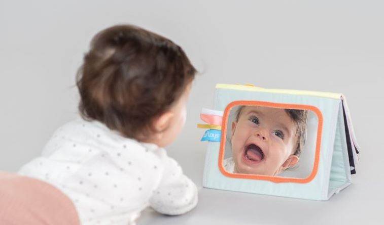 Taf Toys Savannah Tummy Time Double-Sided Book Encouraging to Baby 0m
