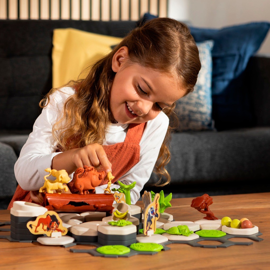 Ravensburger Gravitrax Disney Junior Lion King Bundle: 70-Piece Building Set for Creative Thinking