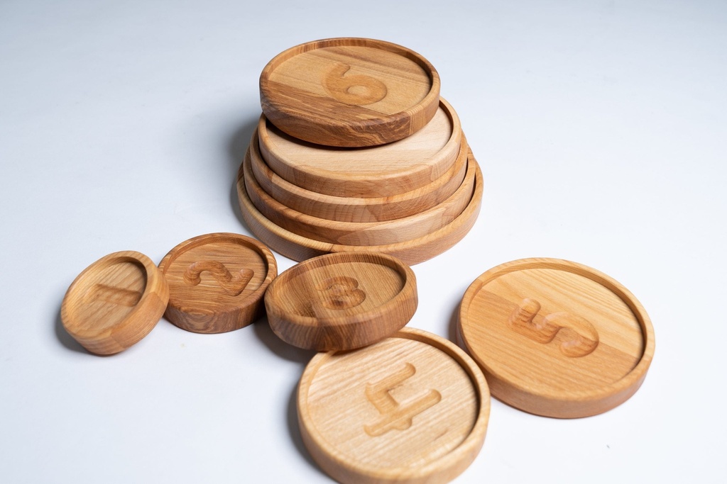 Pagalou - 1 to 10 round stacking tray set. Traceable numbers engraved