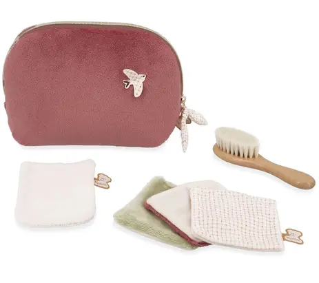 Ma trousse de toilettes bordeaux