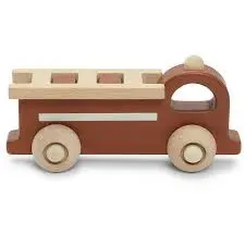 Seconde Vie - Camion de pompier en bois