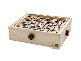 [34000] Jeu Labyrinthe d'Or - Brio