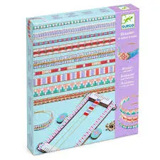 Bracelets et métier à tisser Majuscules
